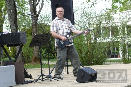 Sludinājums internetā, FOTO