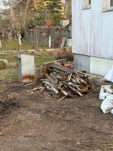 Foto 2, Atkritumu utilizācijas pakalpojumi, tīram dzīvokļus, vasarnīcas, pagrabus, šķūnīšus, izvedam būvgružus, sadzīves atkritumus, sadzīves tehniku, metāllūžņus, mēbeles, koka atkritumus (25-35 m3). Tālr. 20086661.
